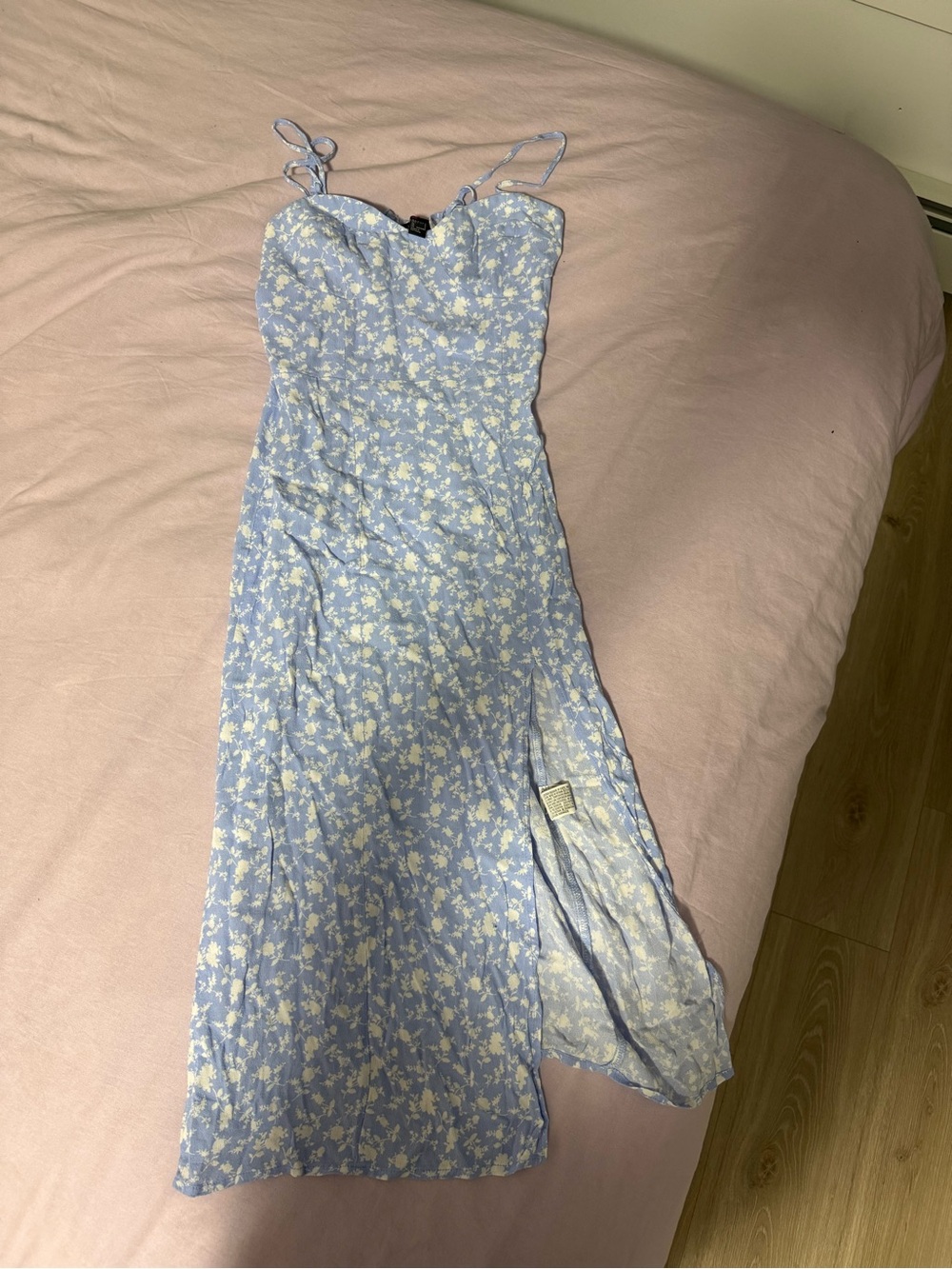 Forever 21 Light Blue Floral Dress